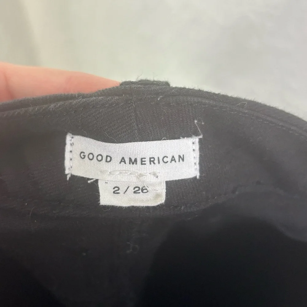 Good American Ultra High Rise Slim Straight Leg Jeans Black Size 2/26 GCST47SBTE - Picture 2 of 5